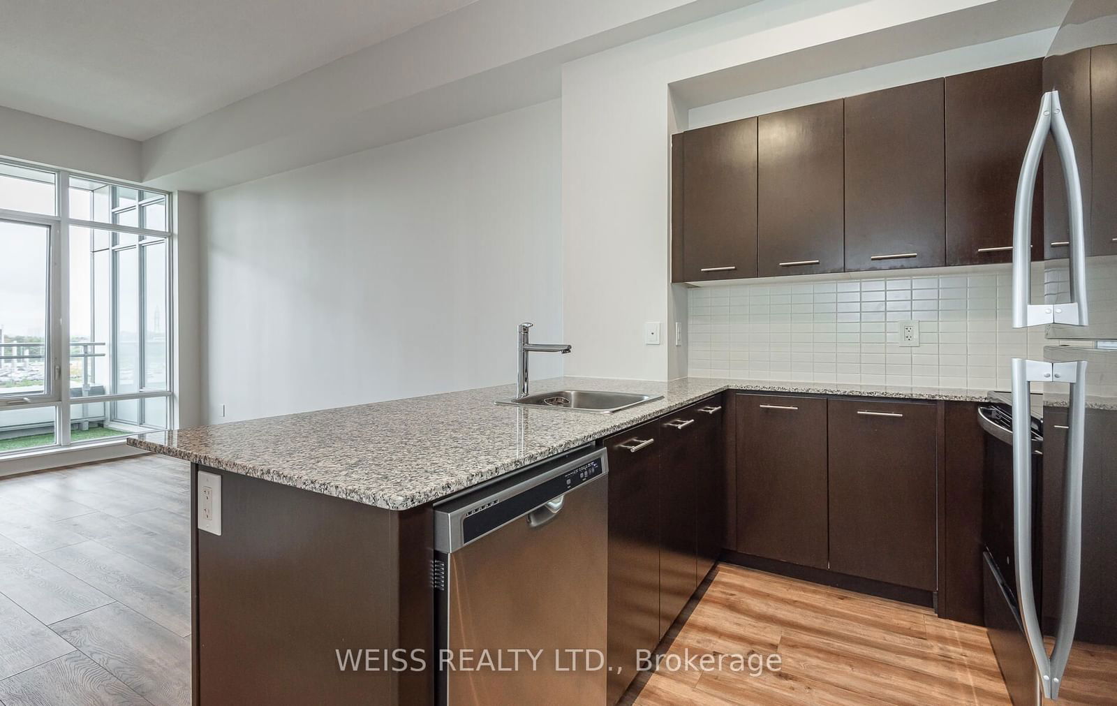 360 Square One Dr, unit 507 for sale