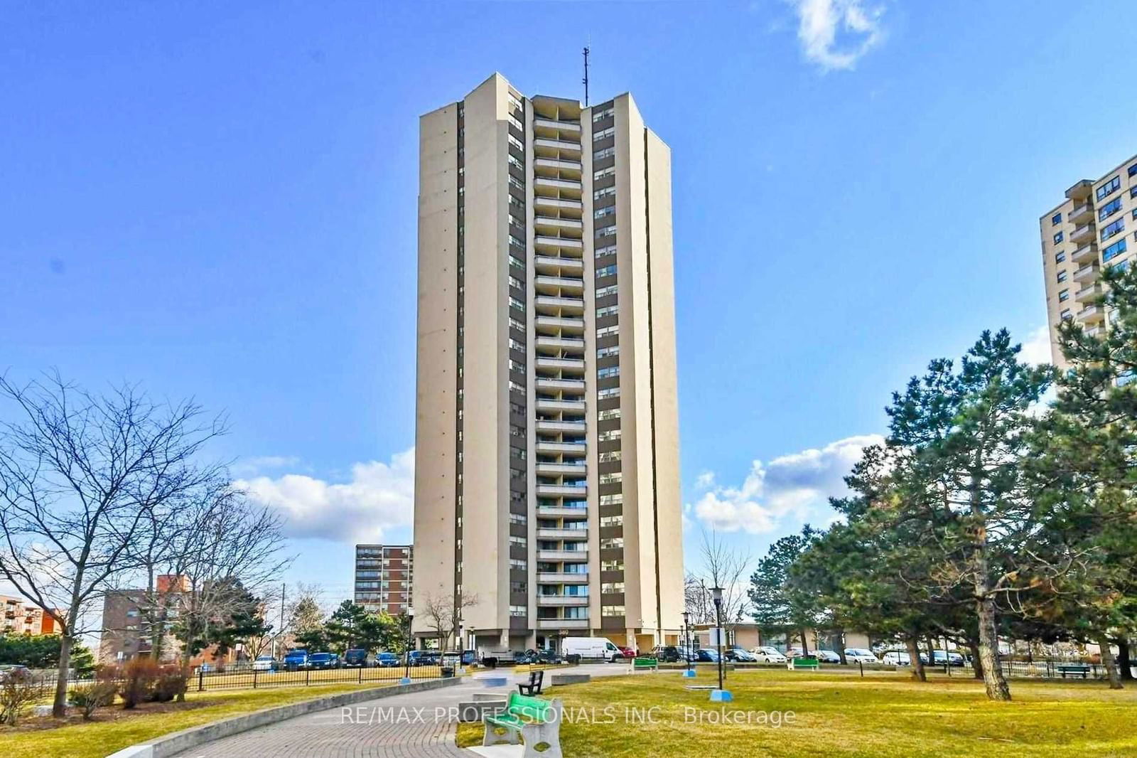 380 Dixon Rd, unit 2507 for sale