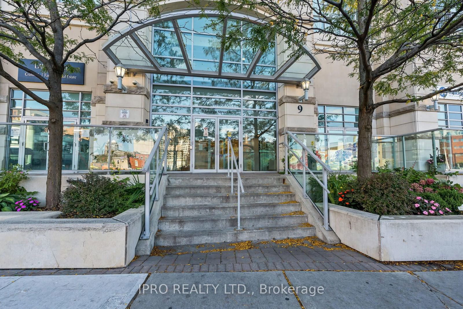 9 George St, unit 1606 for sale