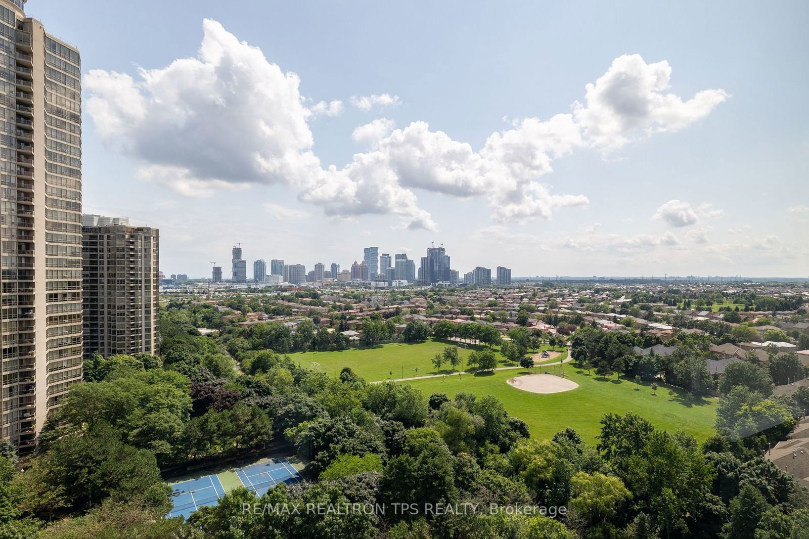 Esprit Condos, Mississauga, Toronto