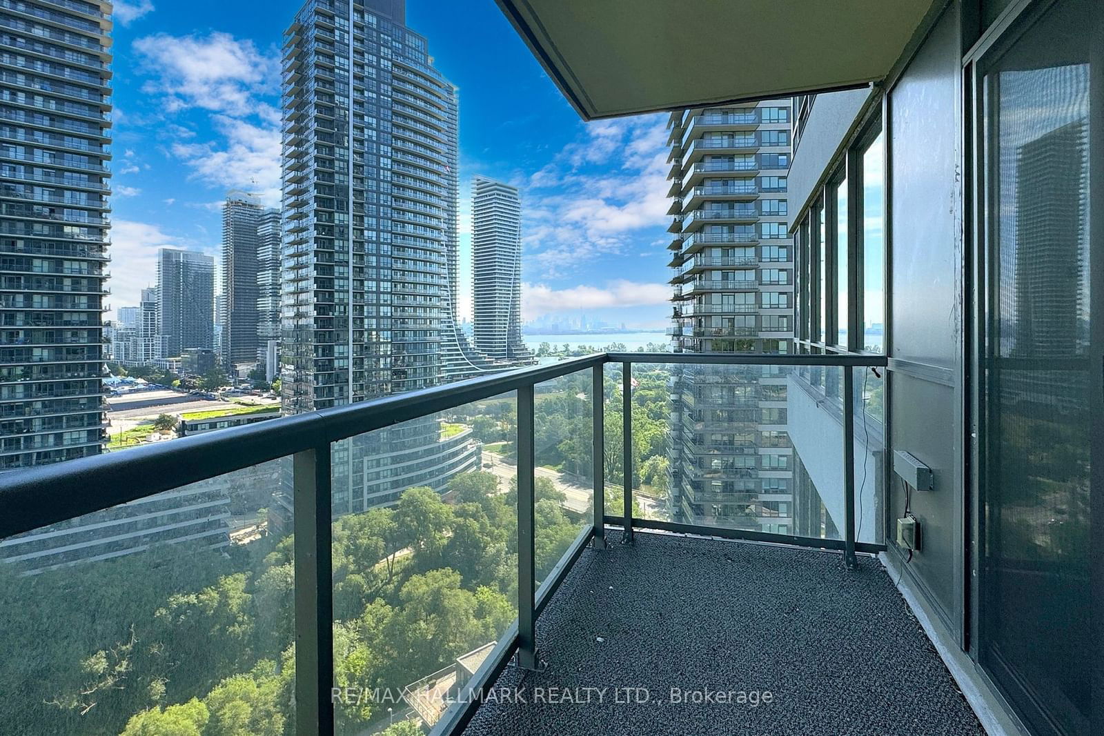 Beyond The Sea - North Tower, Etobicoke, Toronto