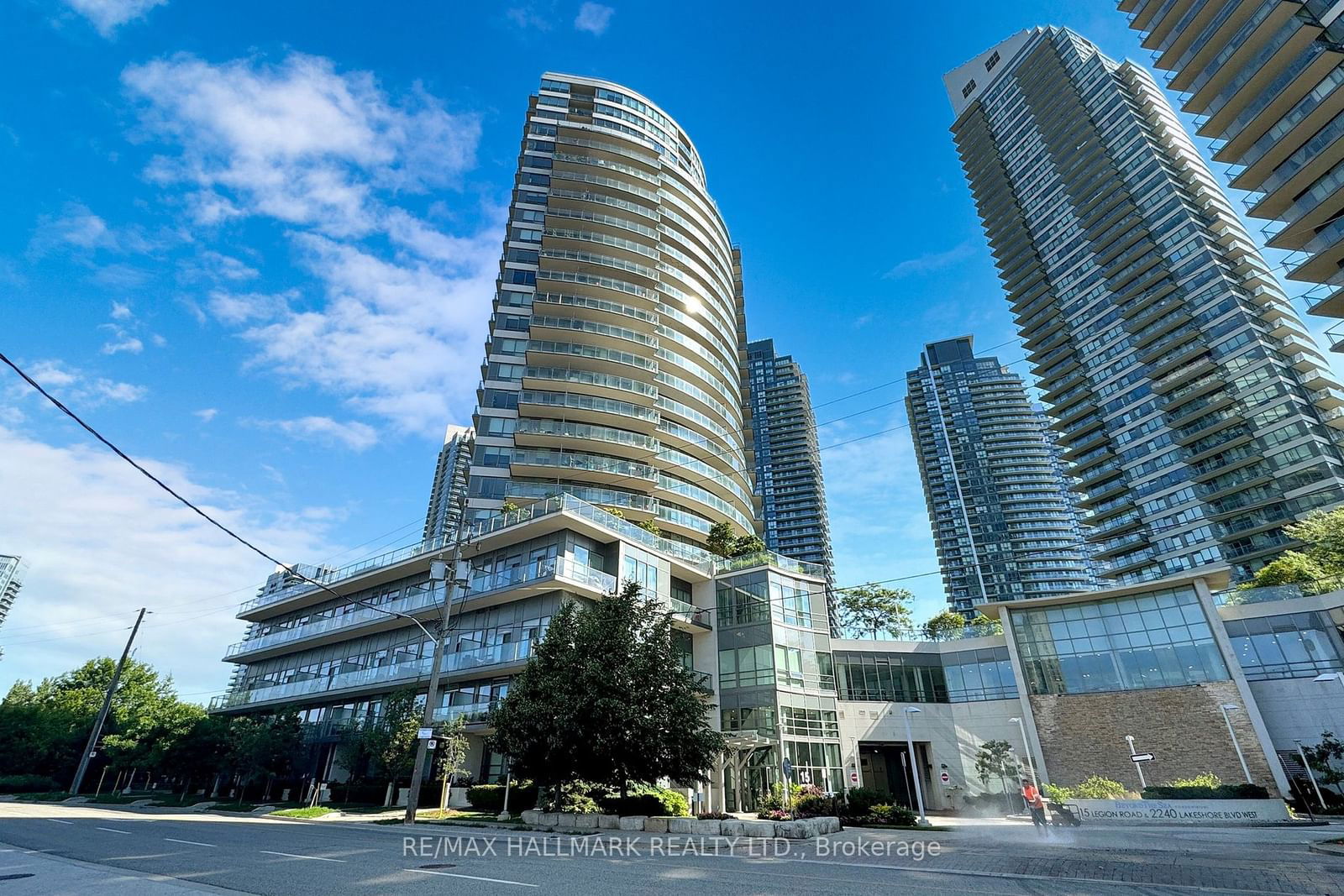 Beyond The Sea - North Tower, Etobicoke, Toronto