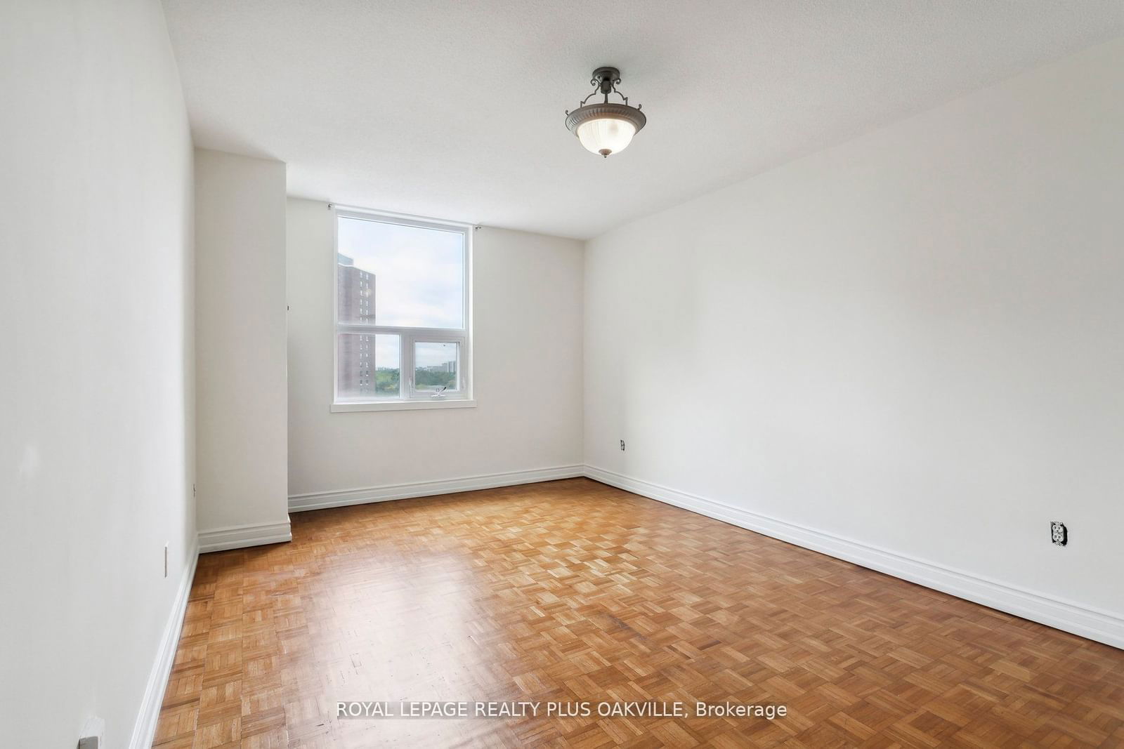 714 The West Mall W, unit 909 for sale