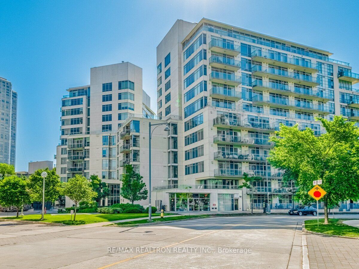 Grenadier Landing Condos, Etobicoke, Toronto