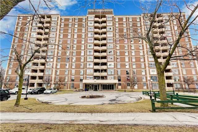 345 Driftwood Ave, unit 407 for sale