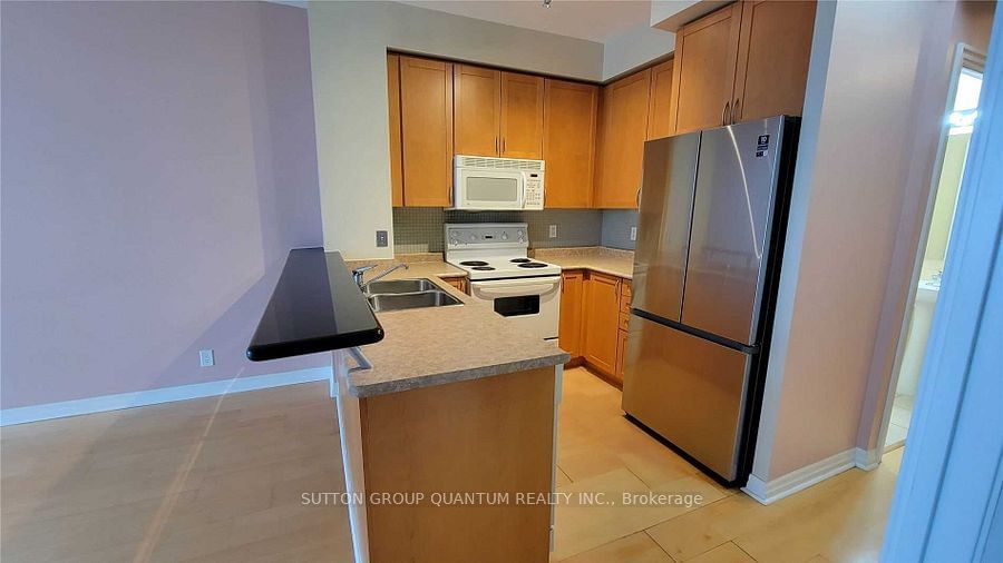 3939 Duke Of York Blvd, unit 1605 for rent