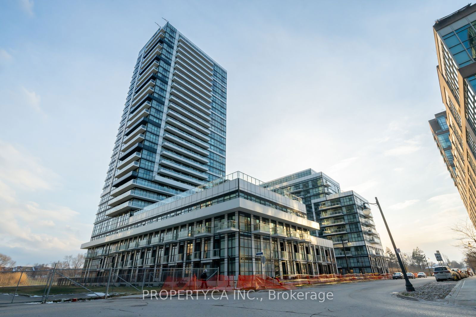 251 Manitoba St, unit 1204 for rent