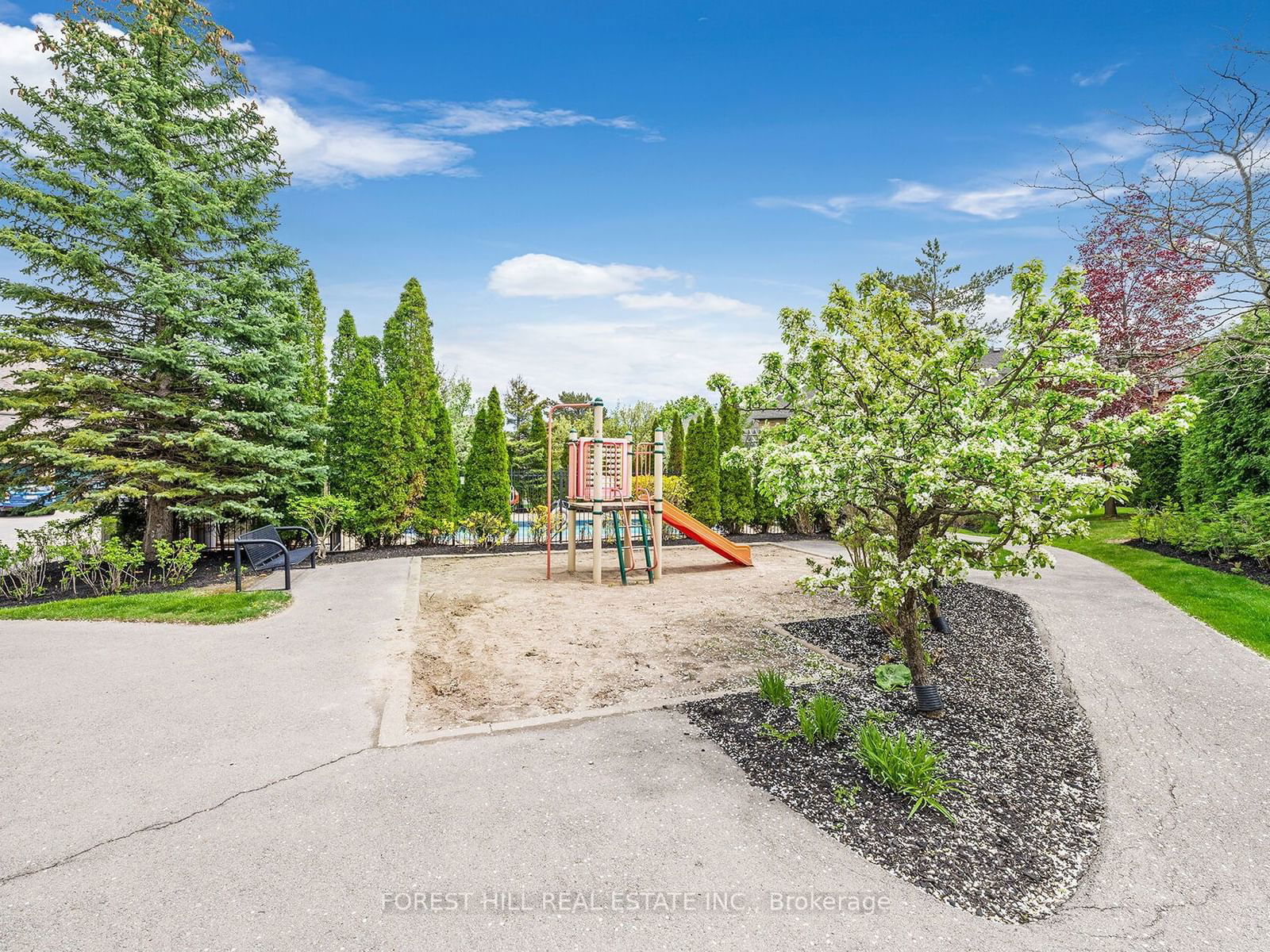 5662 Glen Erin Dr, unit 100 for sale