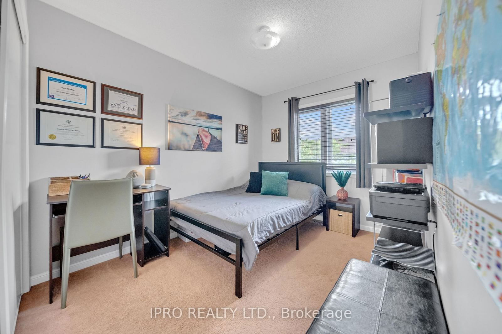 3030 Breakwater Crt, unit 165 for sale