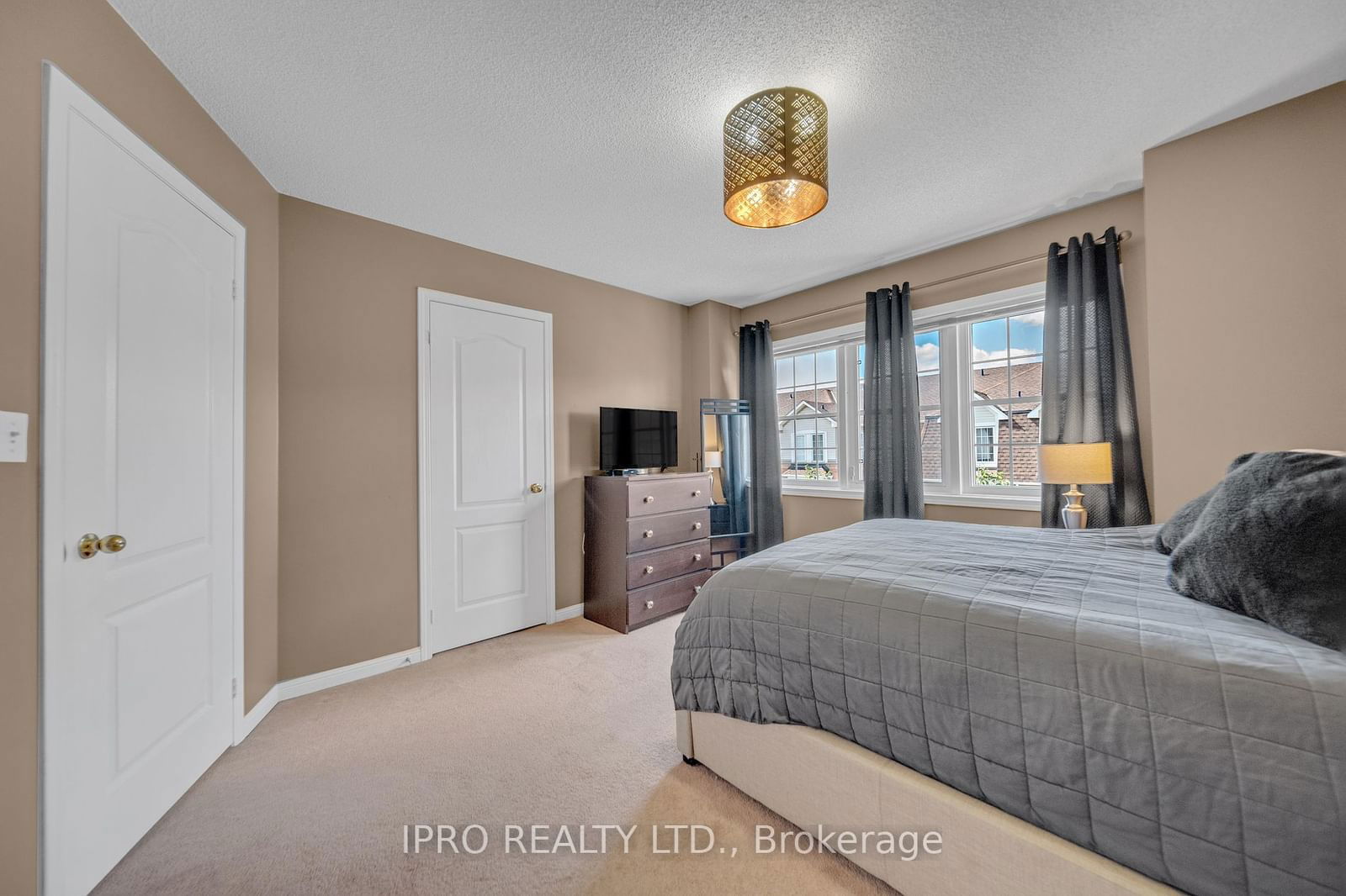 3030 Breakwater Crt, unit 165 for sale