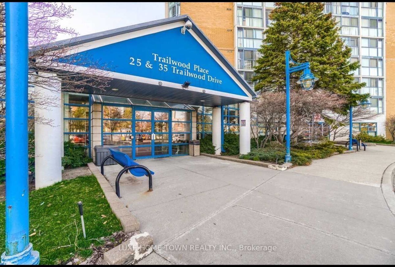 35 Trailwood Dr, unit 2413 for sale