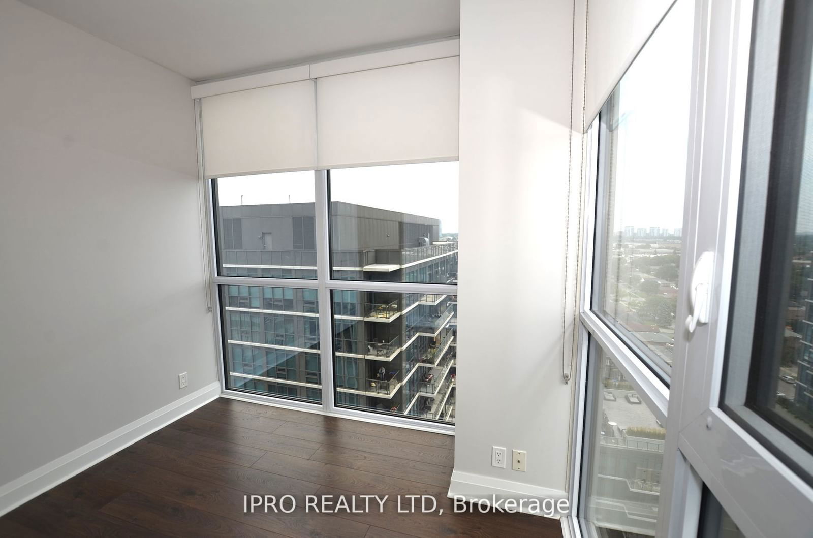 15 zorra St, unit 1302 for rent