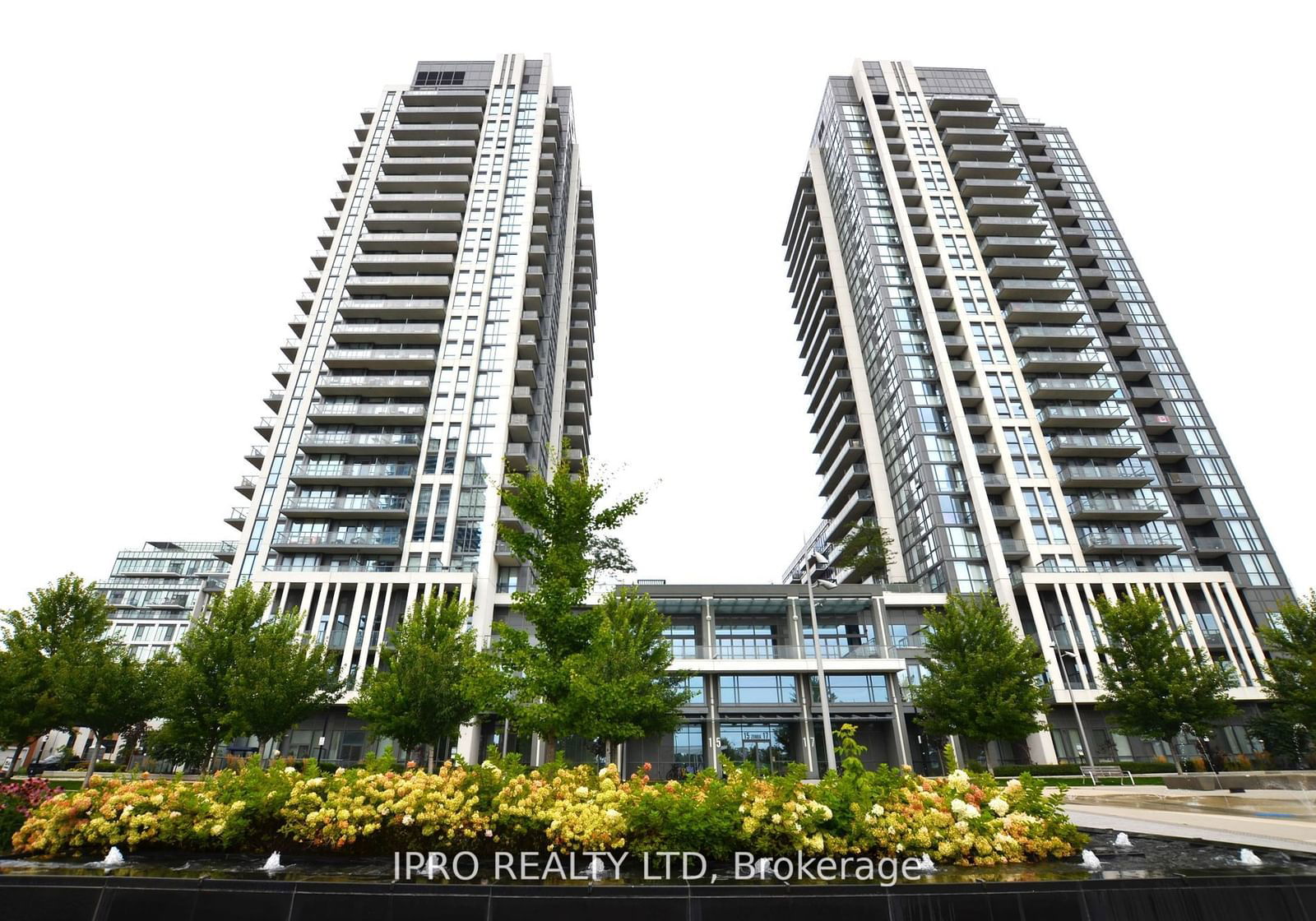 15 zorra St, unit 1302 for rent