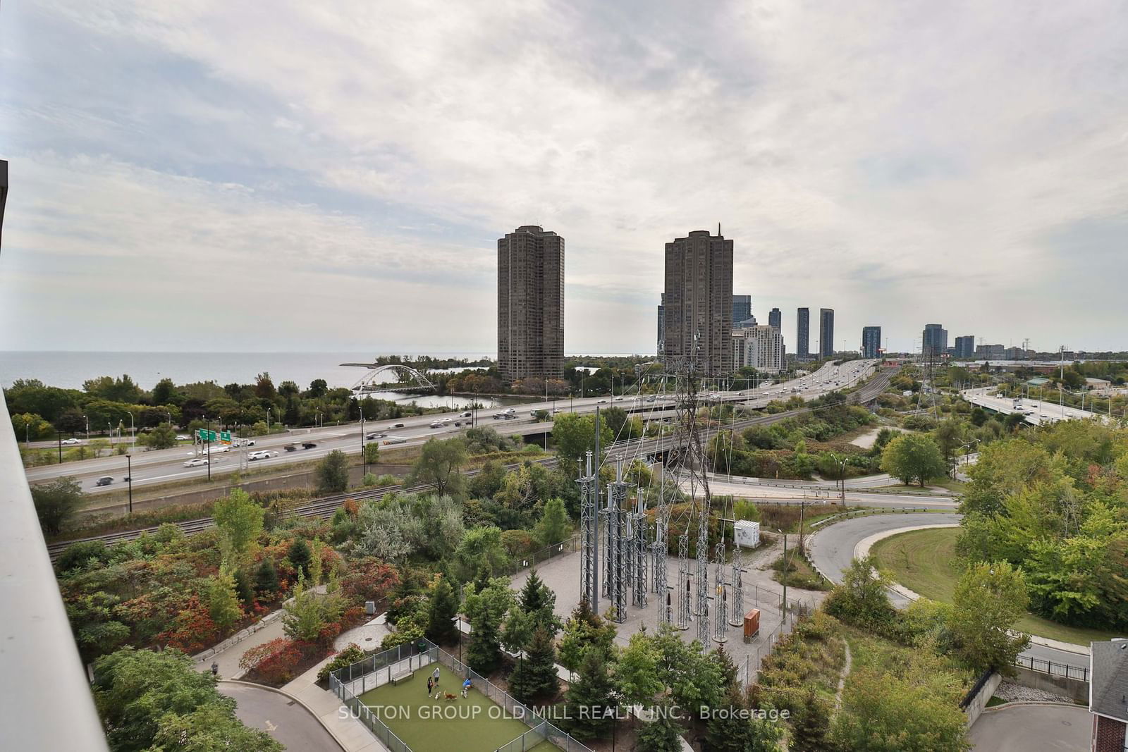 105 The Queensway, unit 1009 for sale