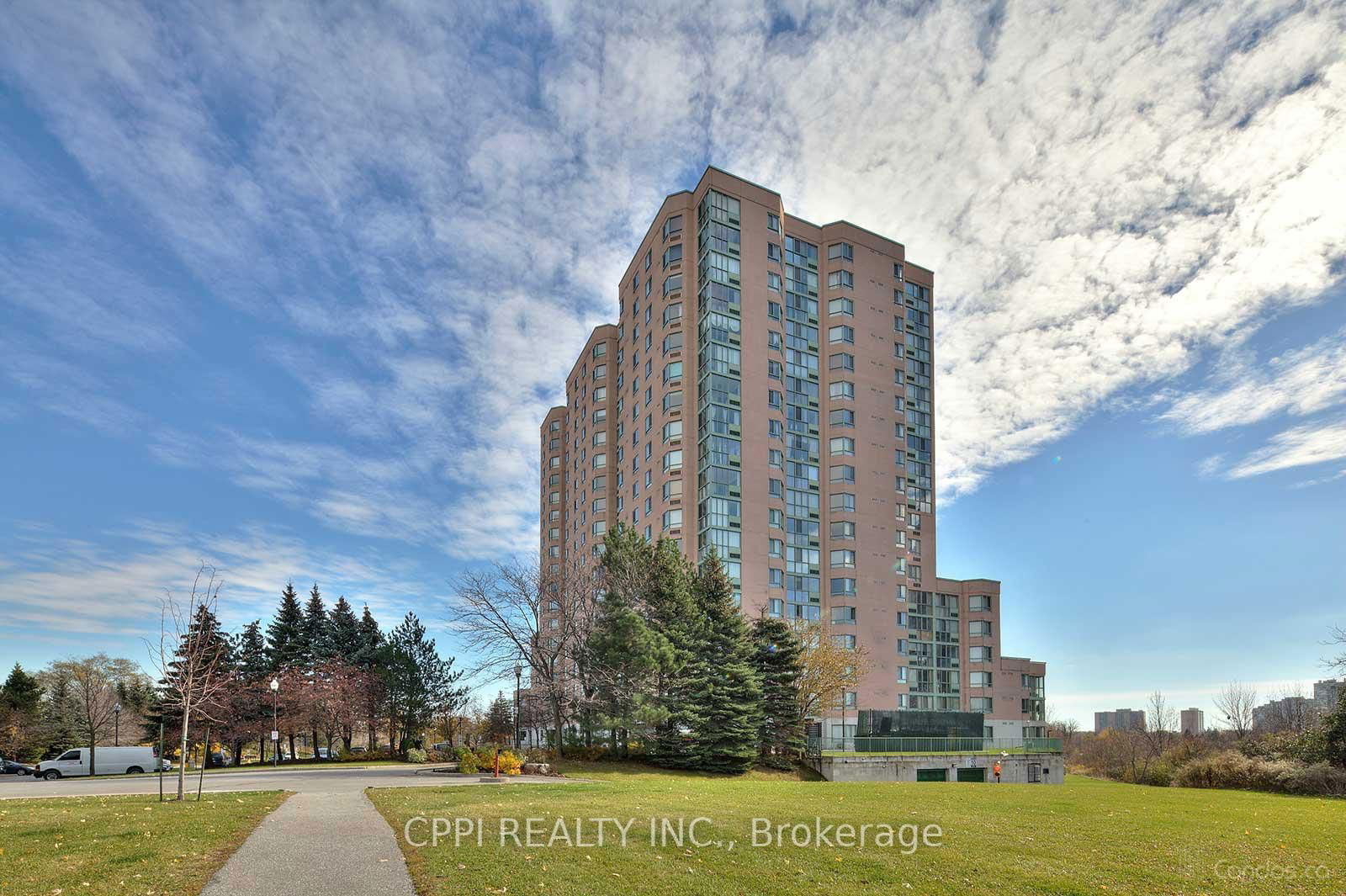 61 Markbrook Lane, unit 107 for sale