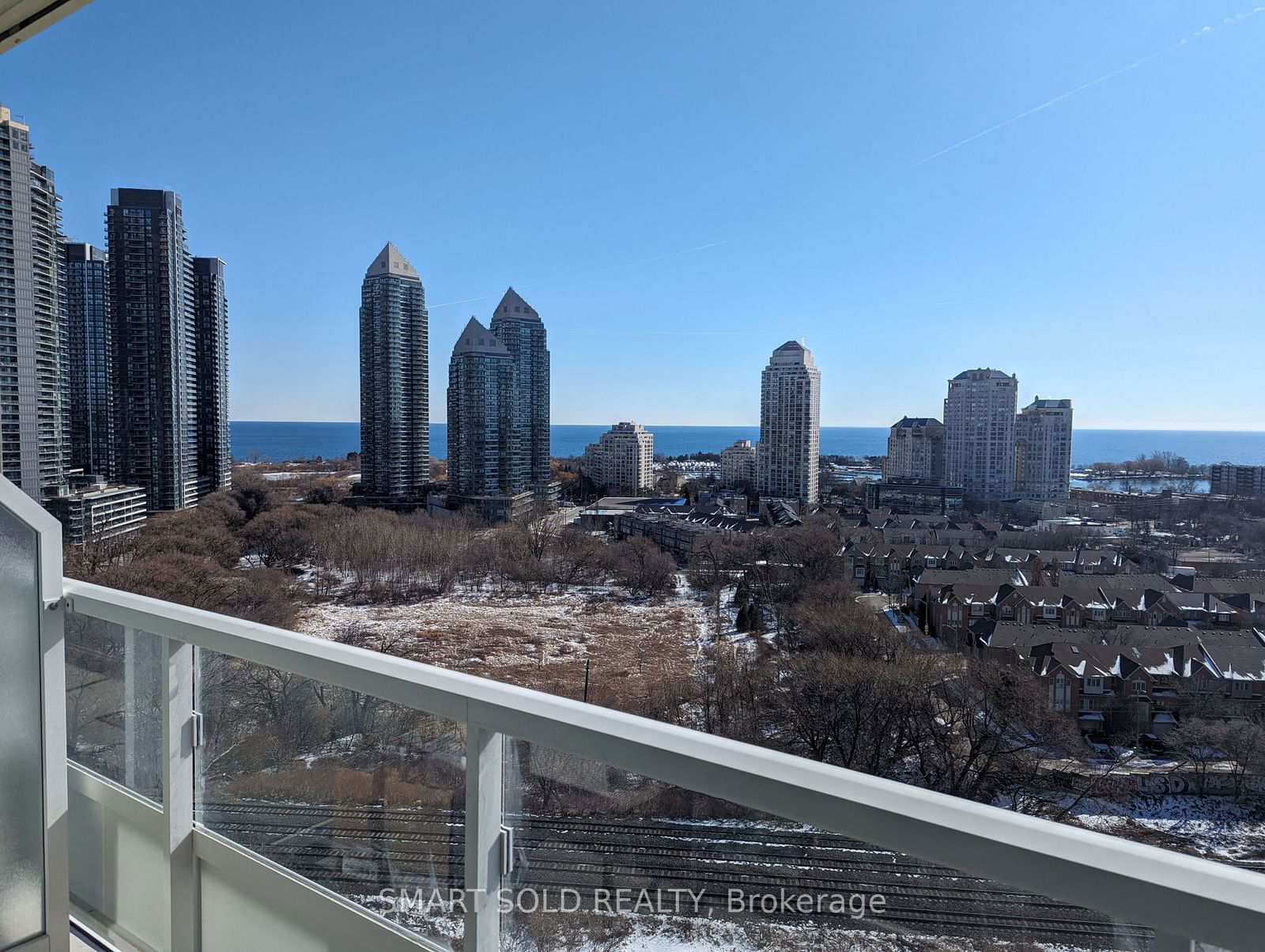 251 Manitoba St, unit 1506 for rent