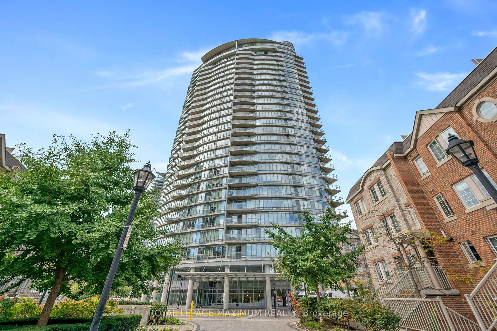 15 Windermere Ave, unit 1010 for rent