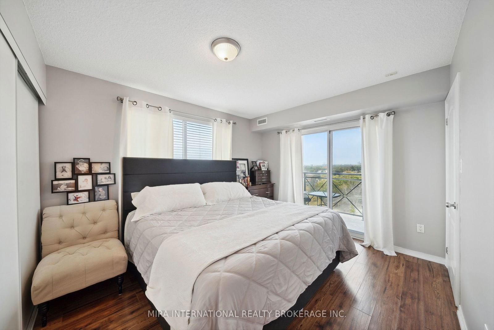 2772 keele St, unit 713 for sale