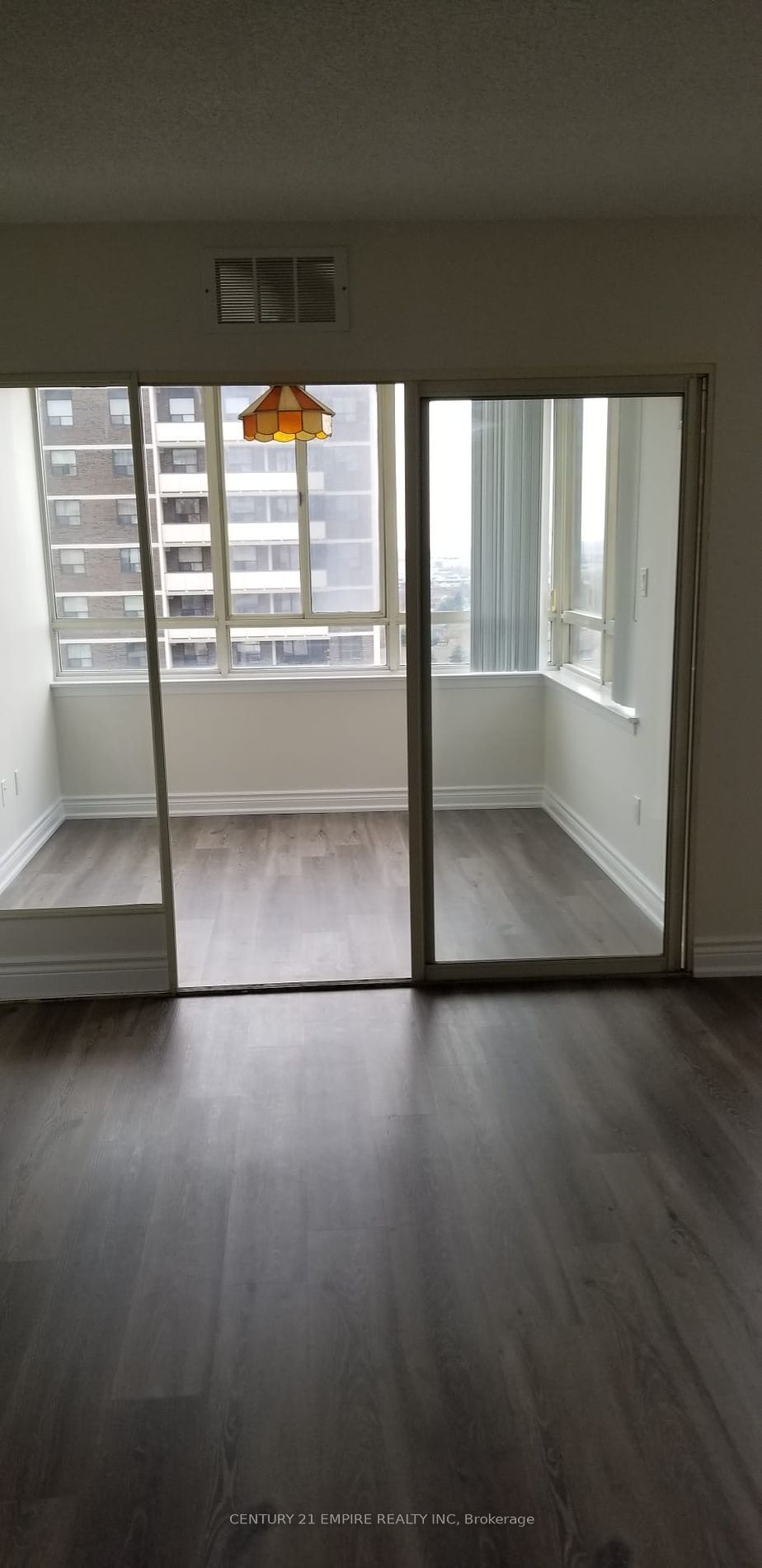 5 Lisa St, unit 1203 for rent