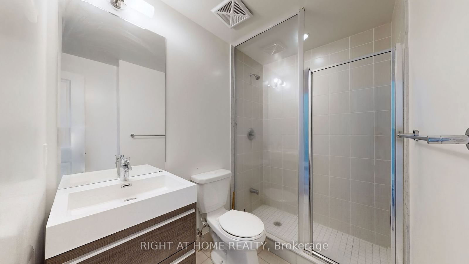 17 Zorra St, unit 209 for rent