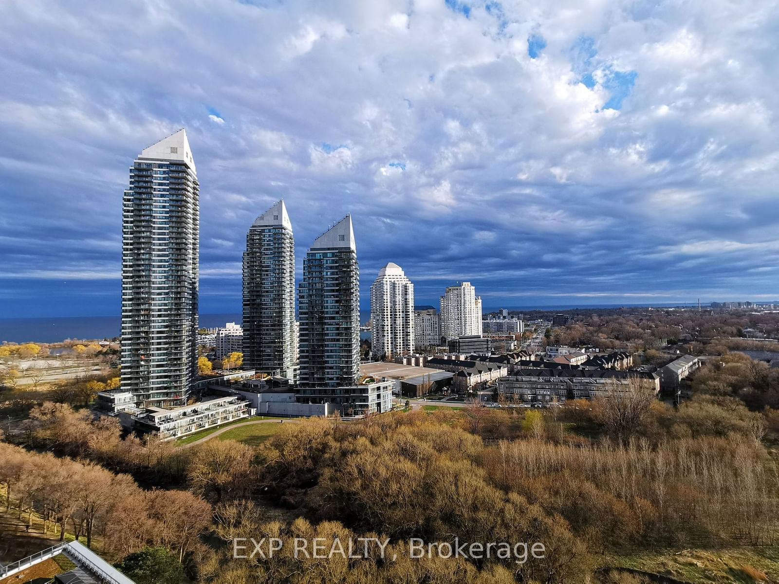 36 Park Lawn Rd W, unit 1601 for sale