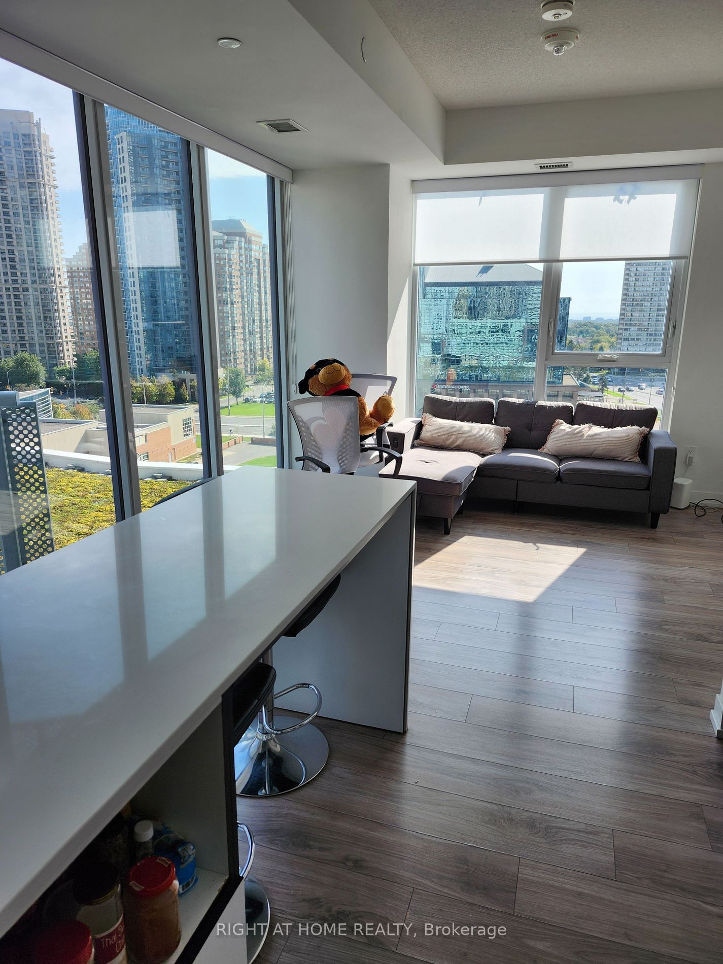 4065 Confederation Pkwy, unit 1008 for sale