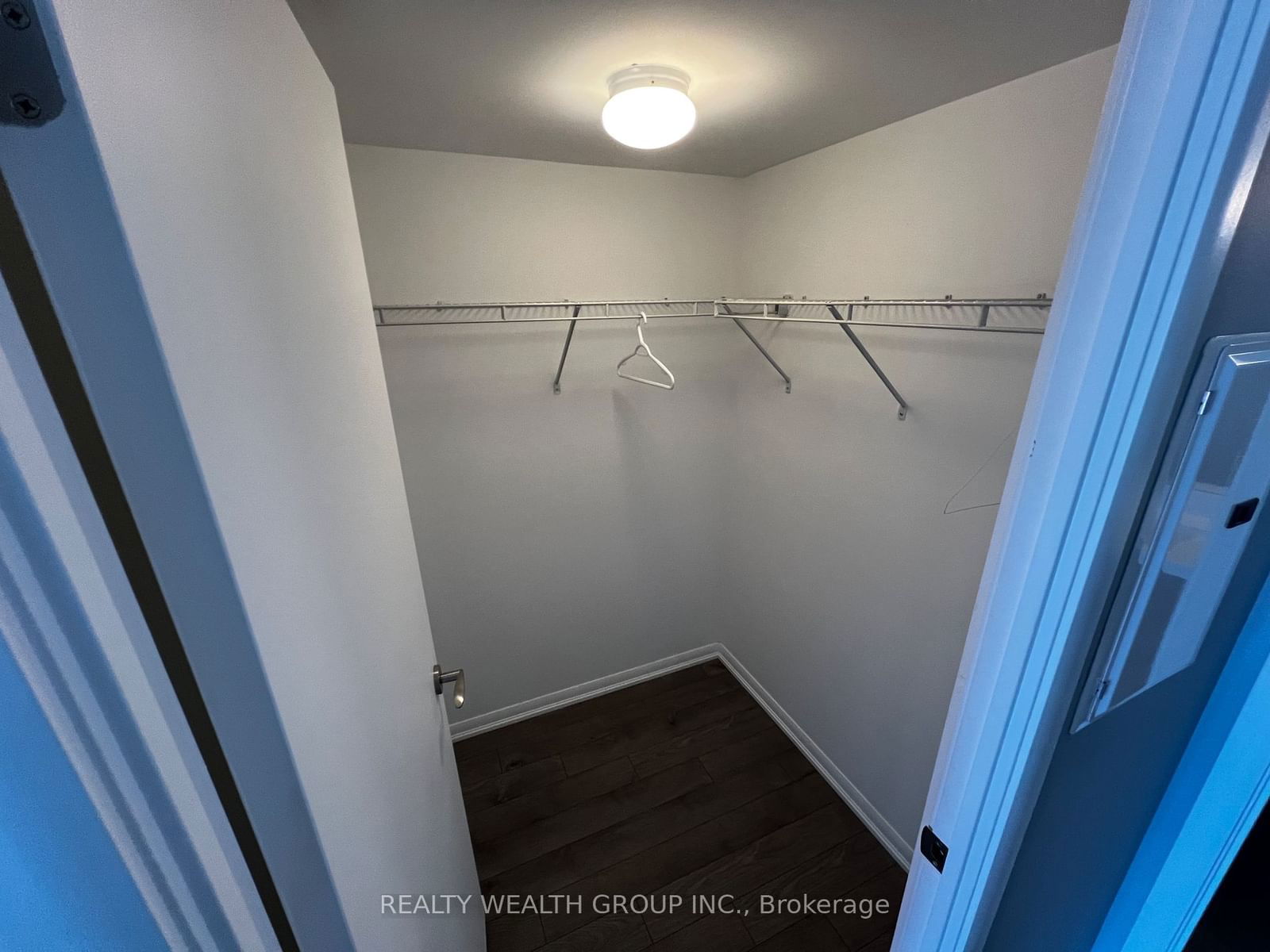 830 Lawrence Ave, unit 1117 for rent