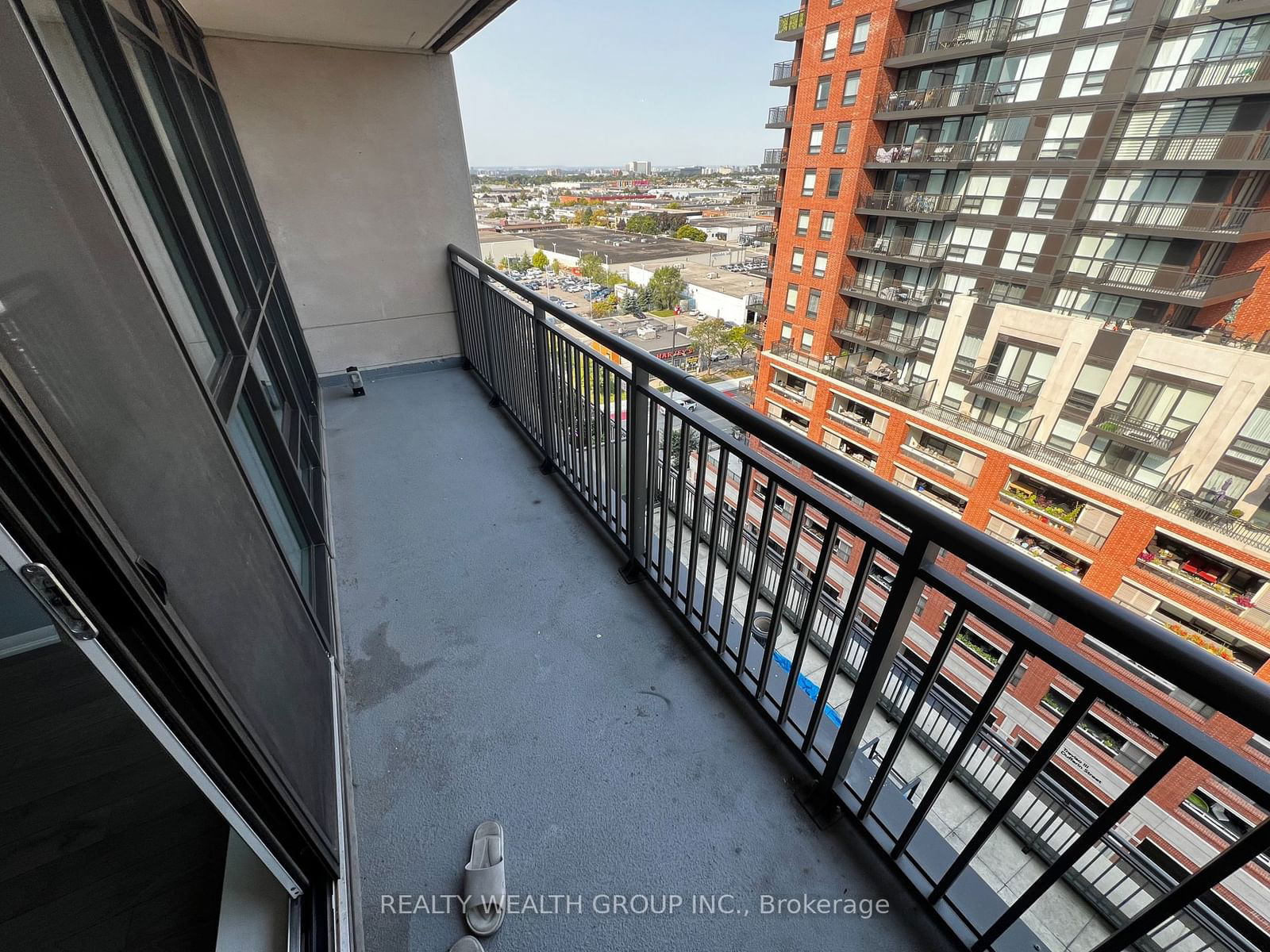 830 Lawrence Ave, unit 1117 for rent