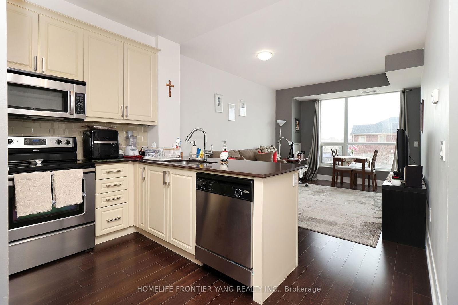 2470 Prince Michael Dr E, unit 211 for sale