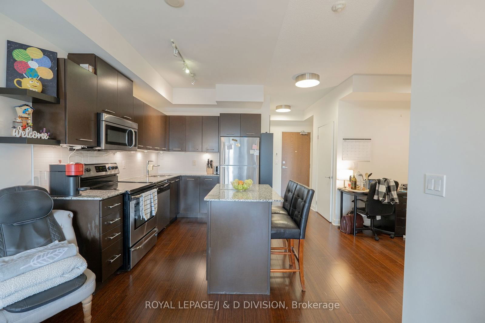 365 Prince Of Wales Dr, unit 1403 for rent