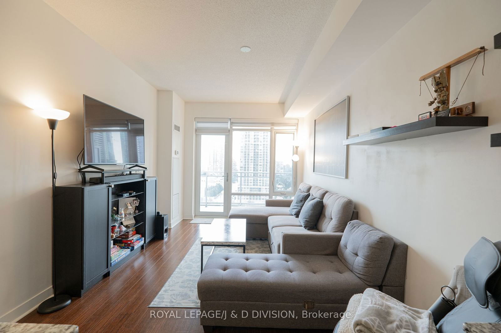 365 Prince Of Wales Dr, unit 1403 for rent