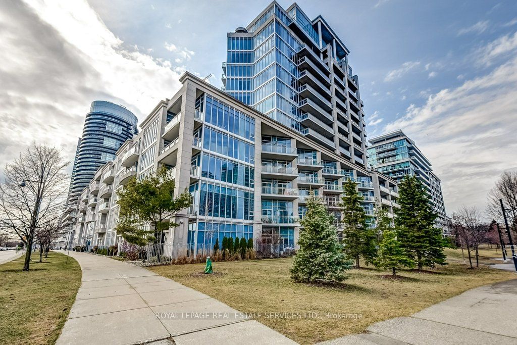 Explorer At Waterview Condos, Etobicoke, Toronto