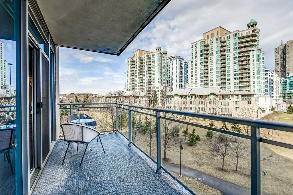 Explorer At Waterview Condos, Etobicoke, Toronto