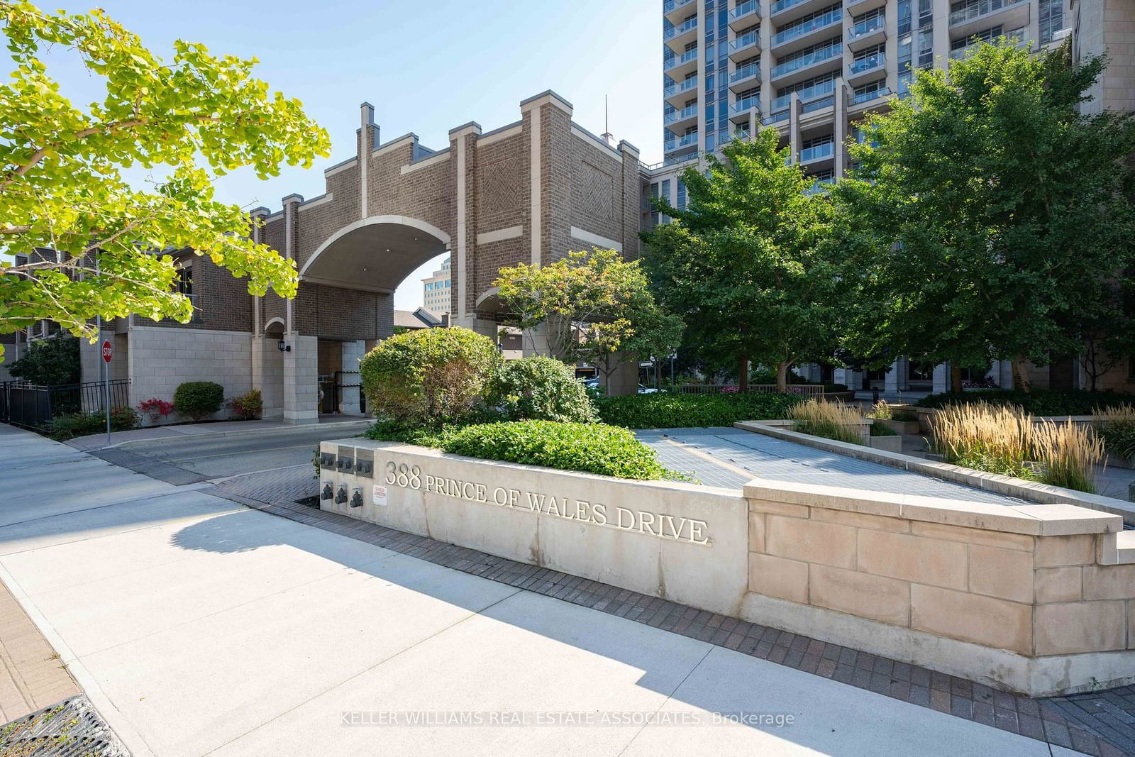 388 Prince Of Wales Dr, unit 3604 for sale