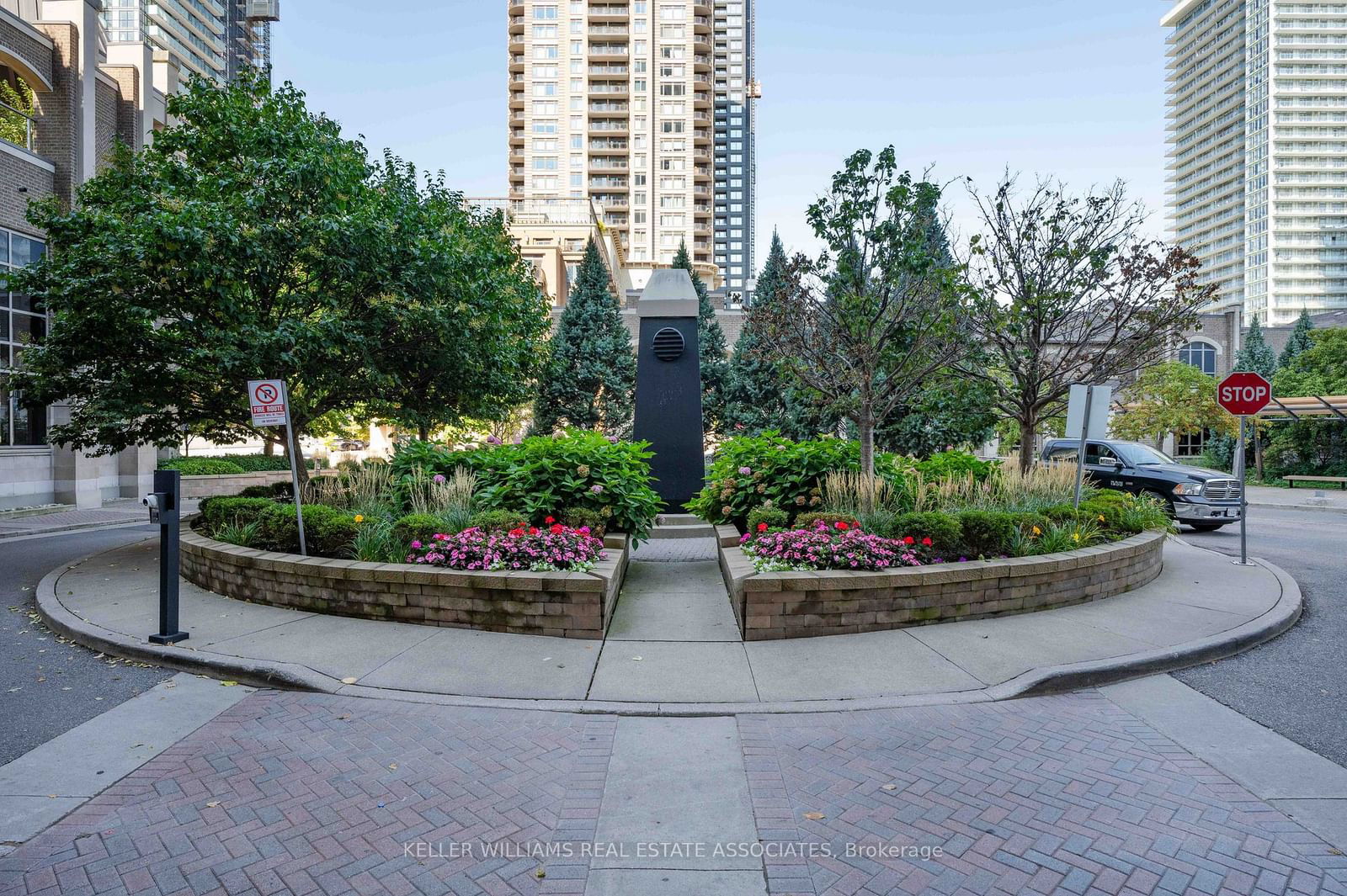 388 Prince Of Wales Dr, unit 3604 for sale