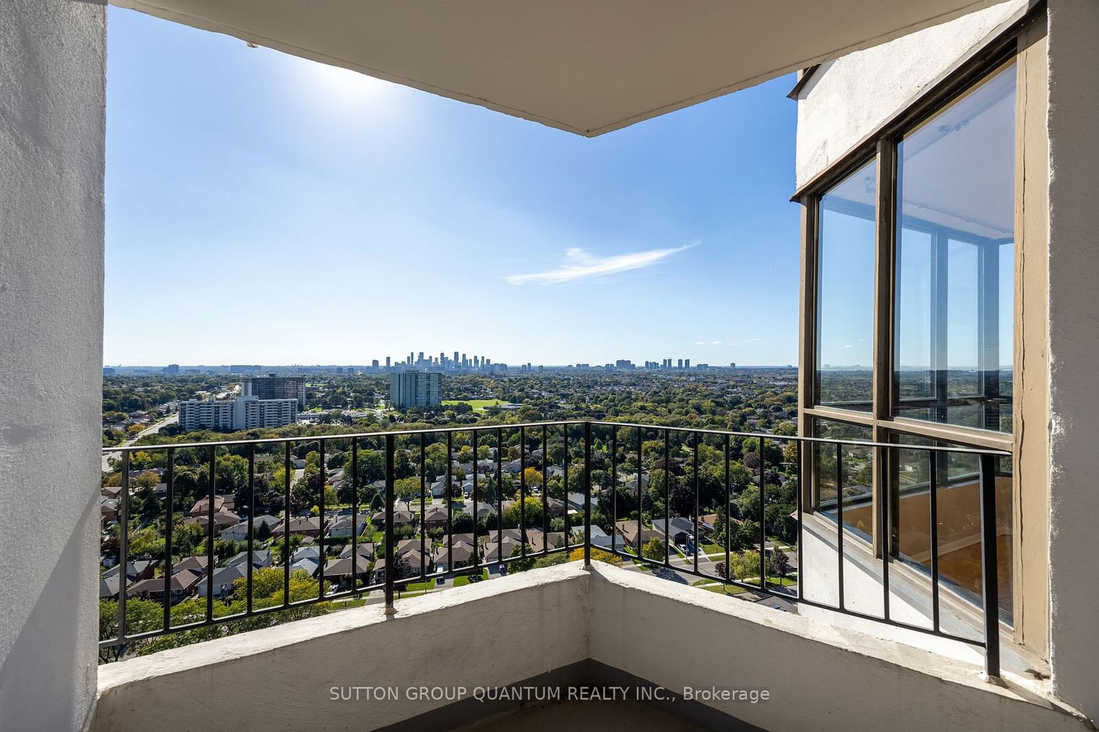 1333 Bloor St, unit 2405 for sale