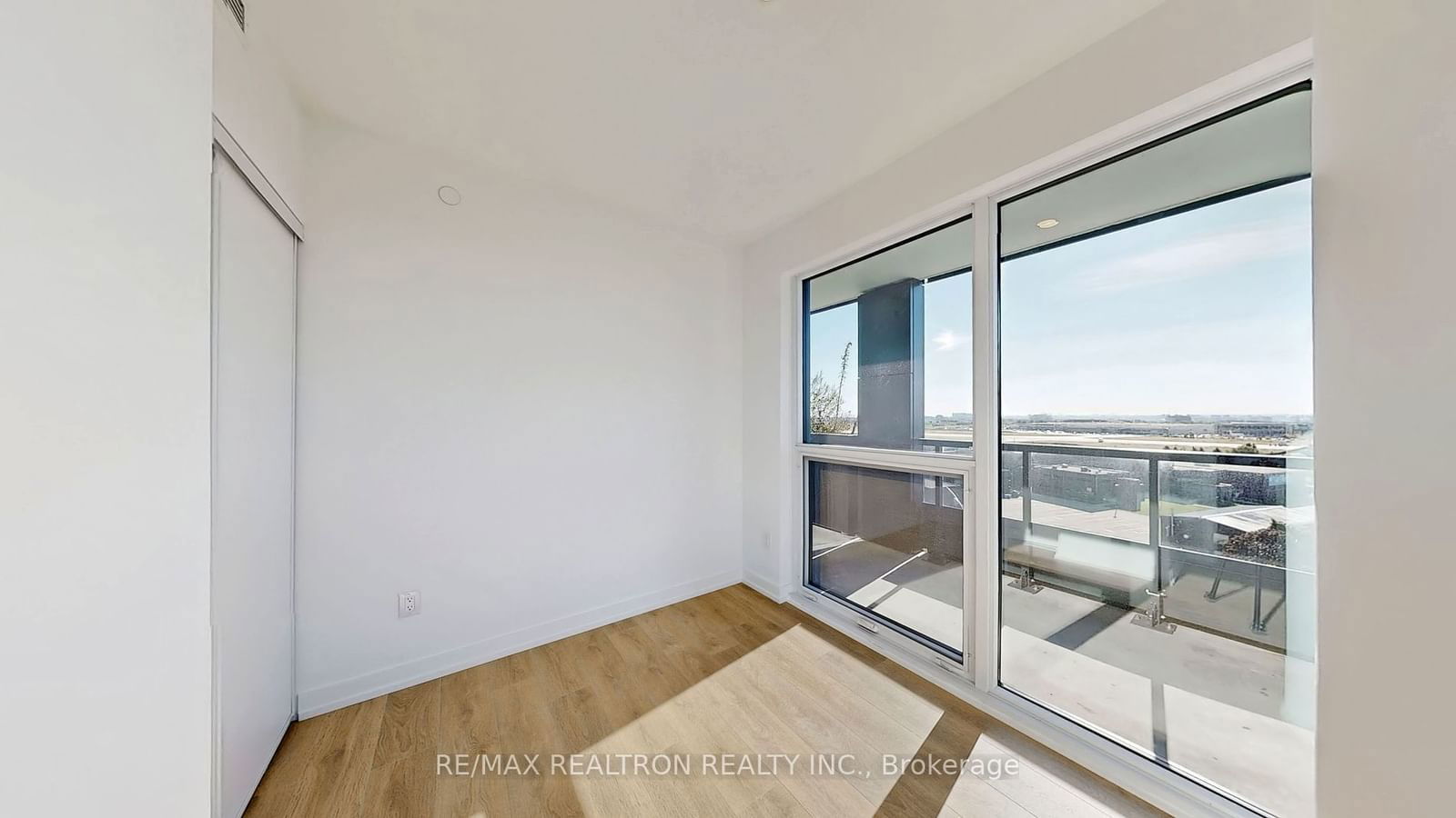 1100 Sheppard Ave W, unit 1126 for rent