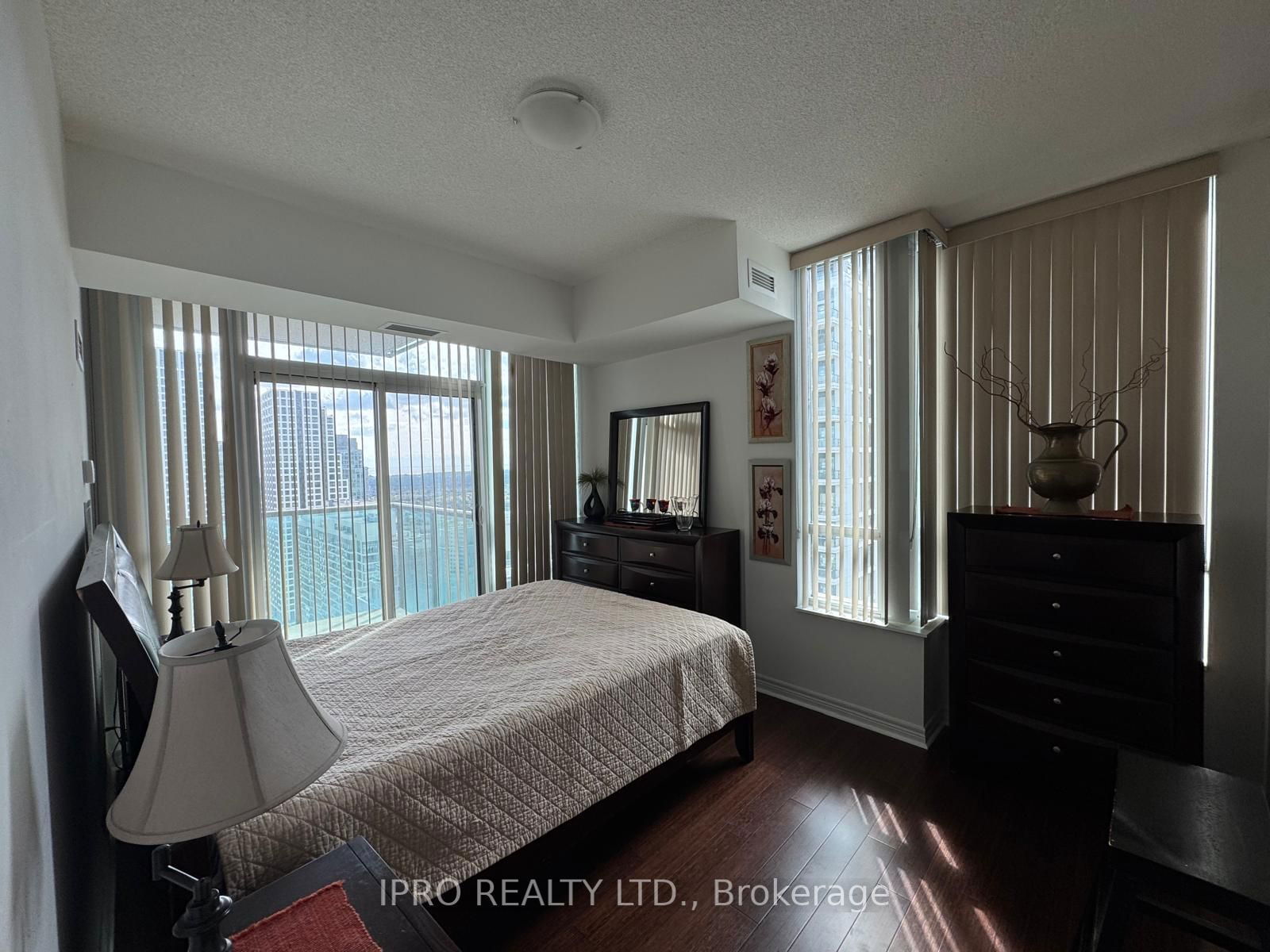 208 Enfield Pl, unit 3503 for rent