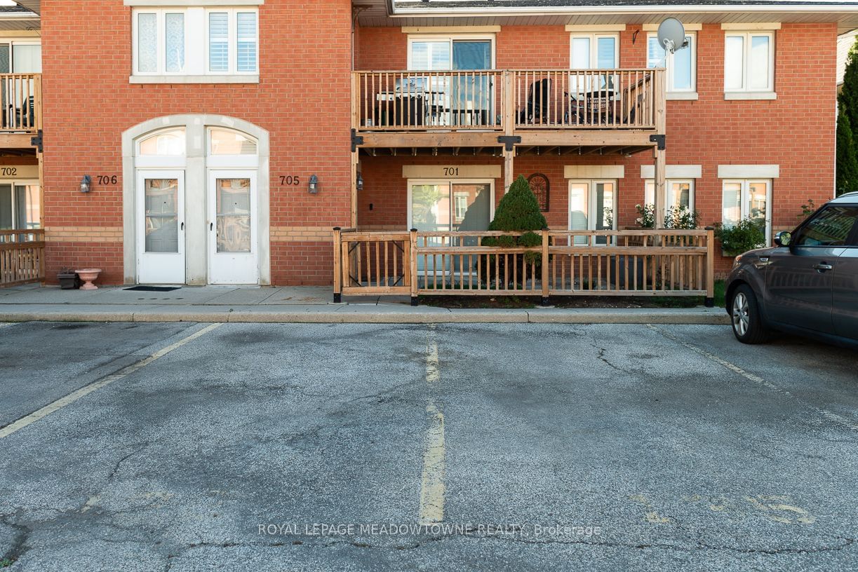 4140 Foxwood Drive Townhomes, Burlington, Toronto