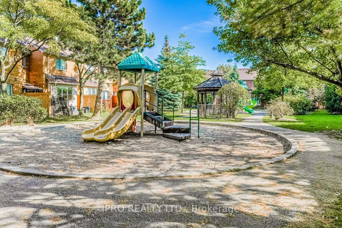 5950 Glen Erin Dr, unit 16 for sale