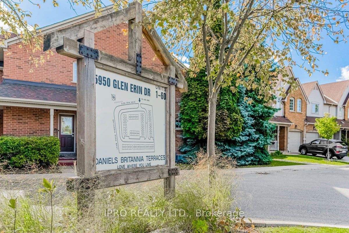 5950 Glen Erin Dr, unit 16 for sale