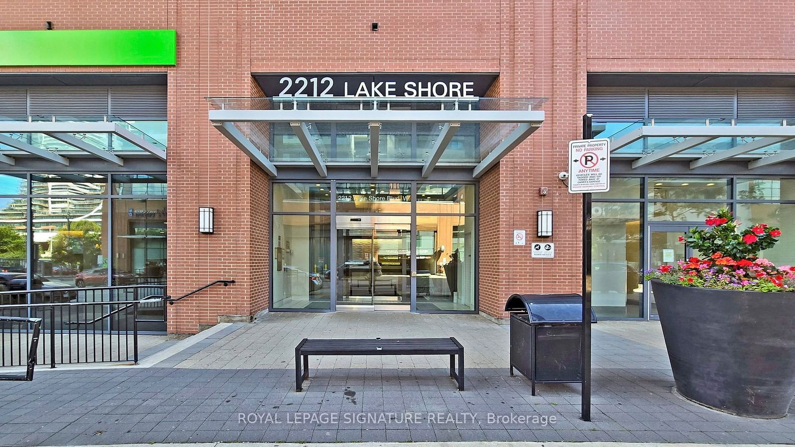 2212 Lake Shore Blvd W, unit 615 for rent