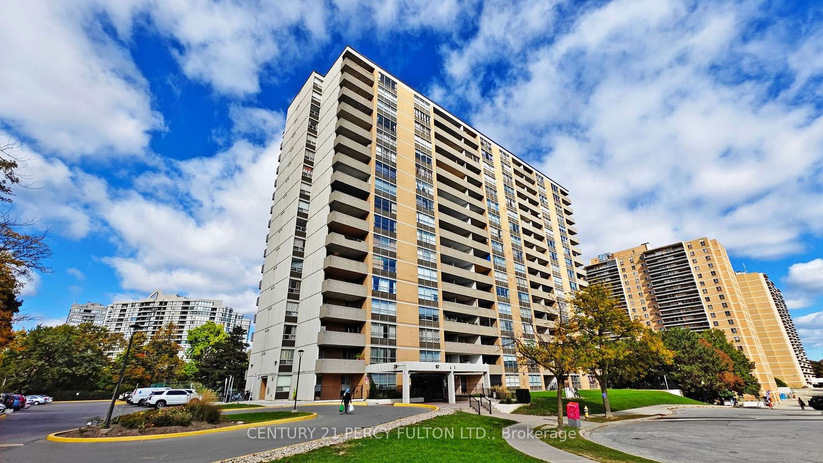 40 Panorama Crt, unit 106 for sale