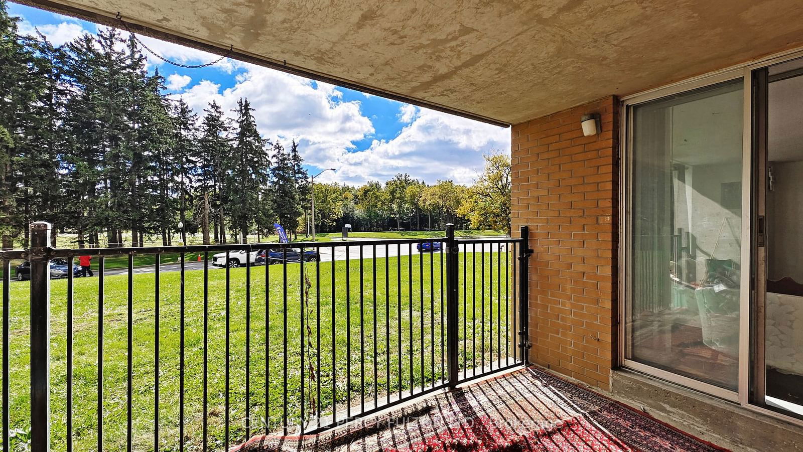 40 Panorama Crt, unit 106 for sale