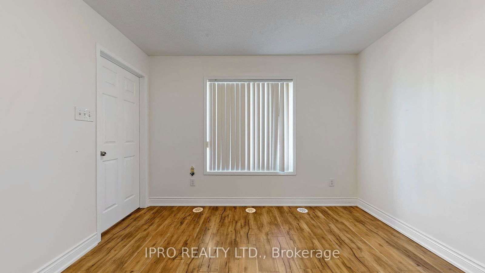 3050 Erin Centre Blvd, unit 140 for sale