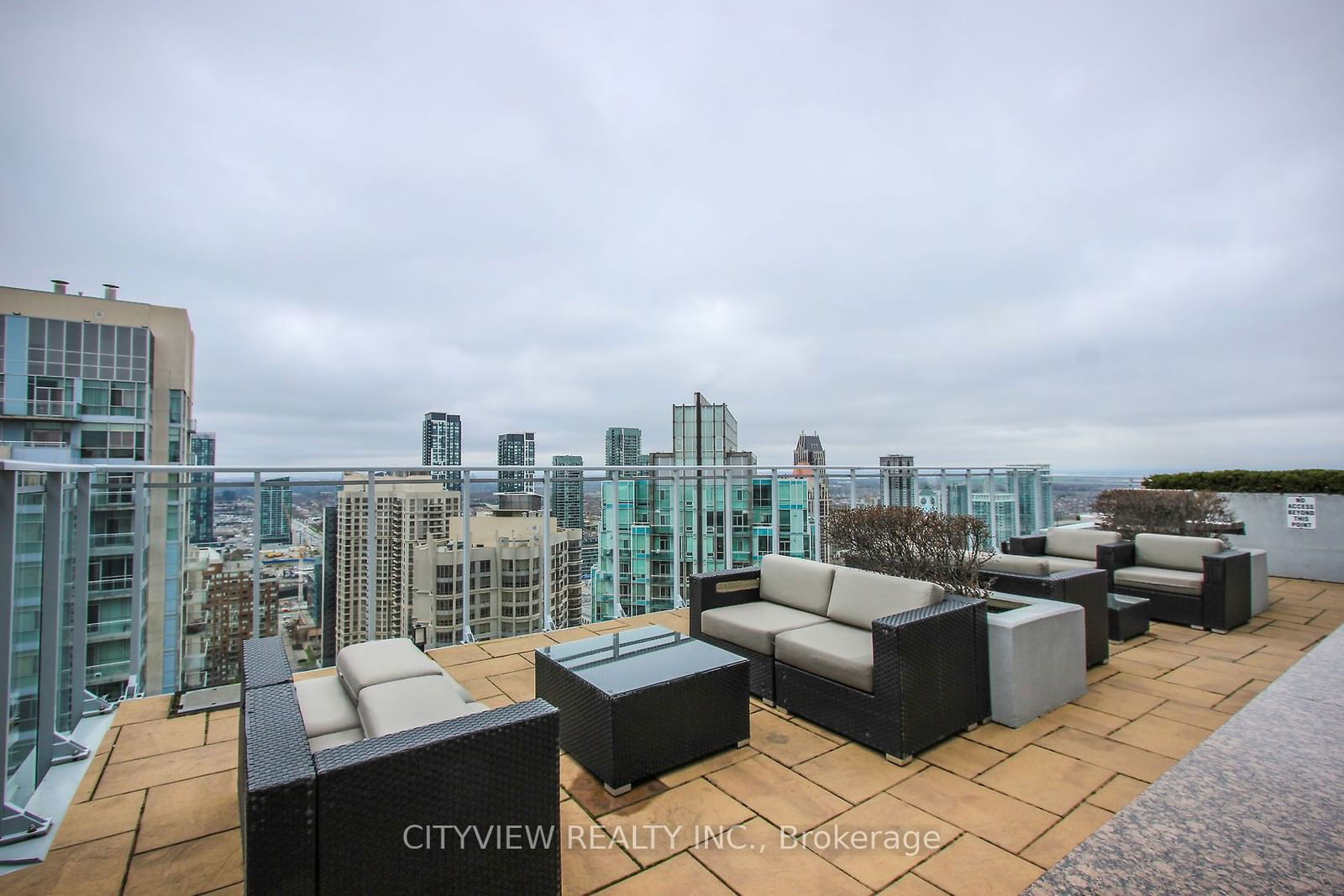 223 Webb Dr, unit 2108 for sale