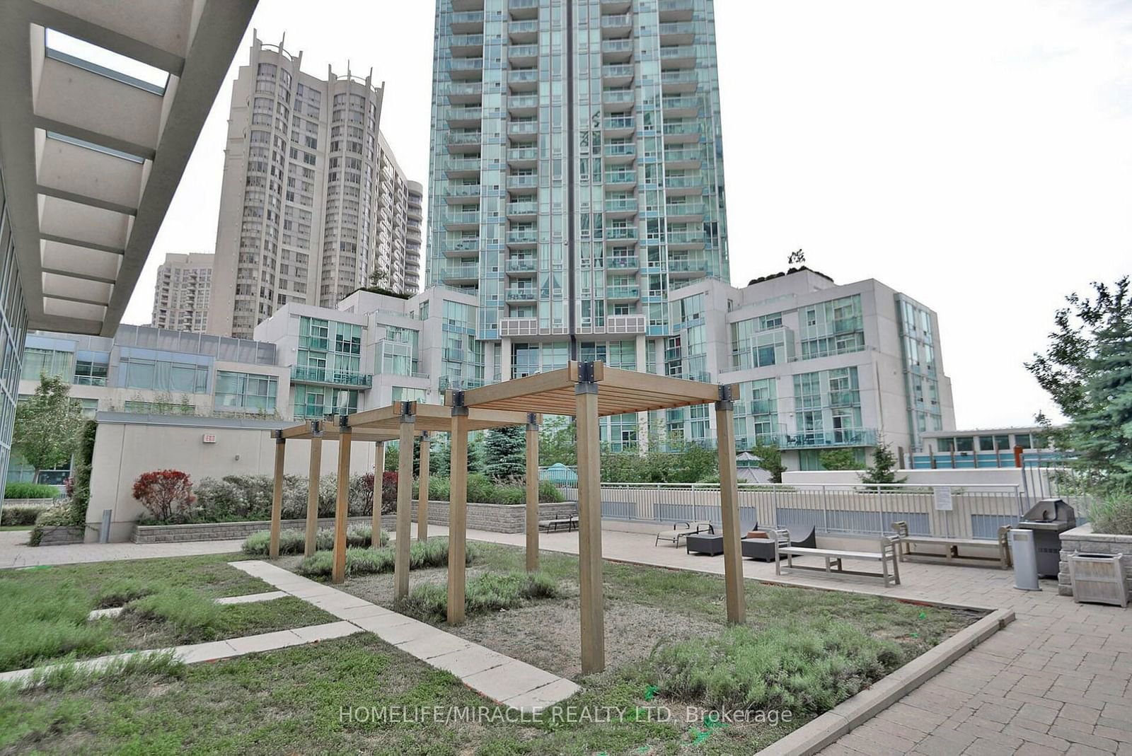 225 Webb Dr, unit PH2 for rent