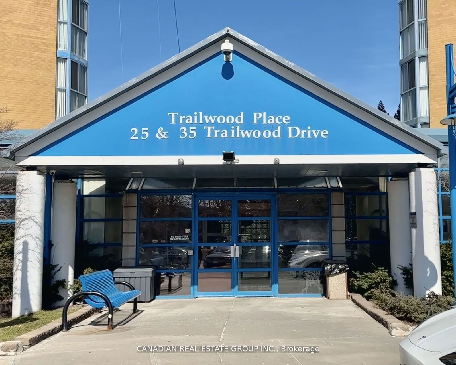 25 Trailwood Dr, unit 103 for sale