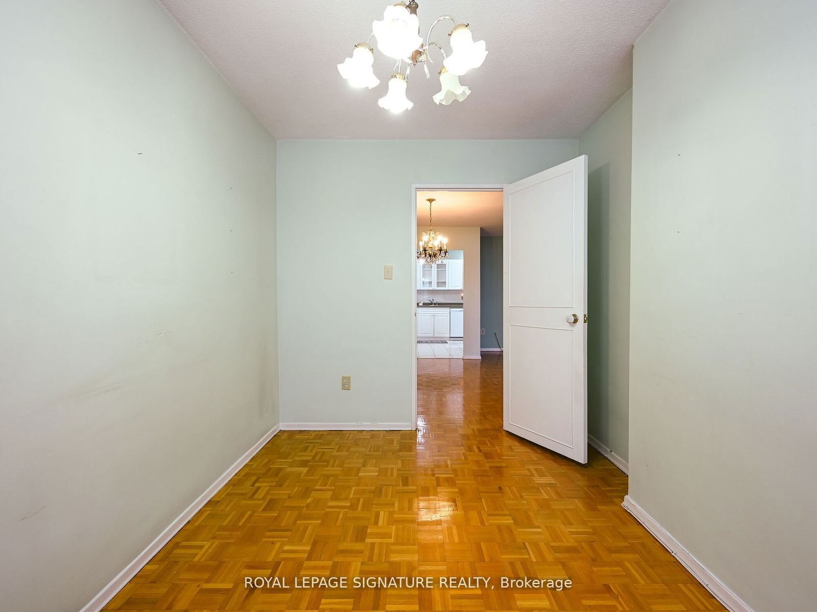 716 The West Mall, unit 1507 for rent