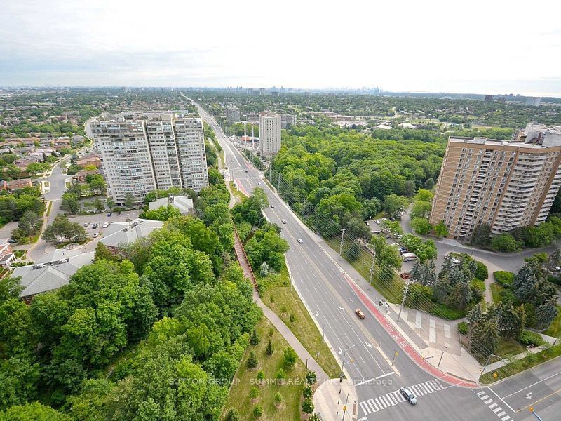 The Absolute Condos, Mississauga, Toronto